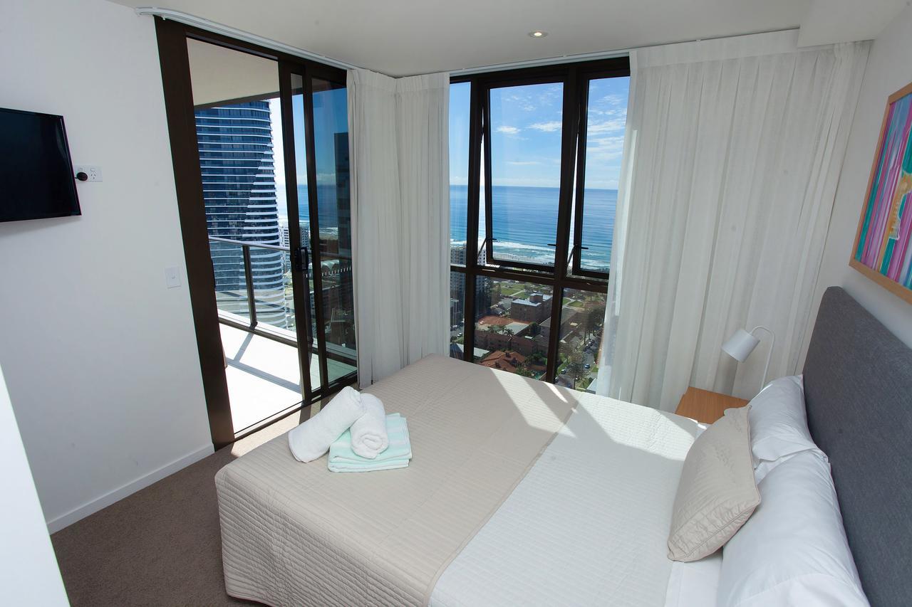 High Floor Ocean View Suites Broadbeach Gold Coast Exterior foto